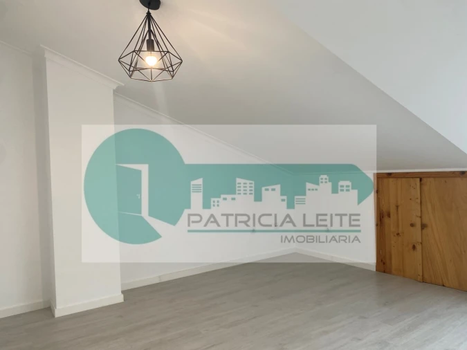 Apartamento T2 para Arrendamento em Moita Foto 26