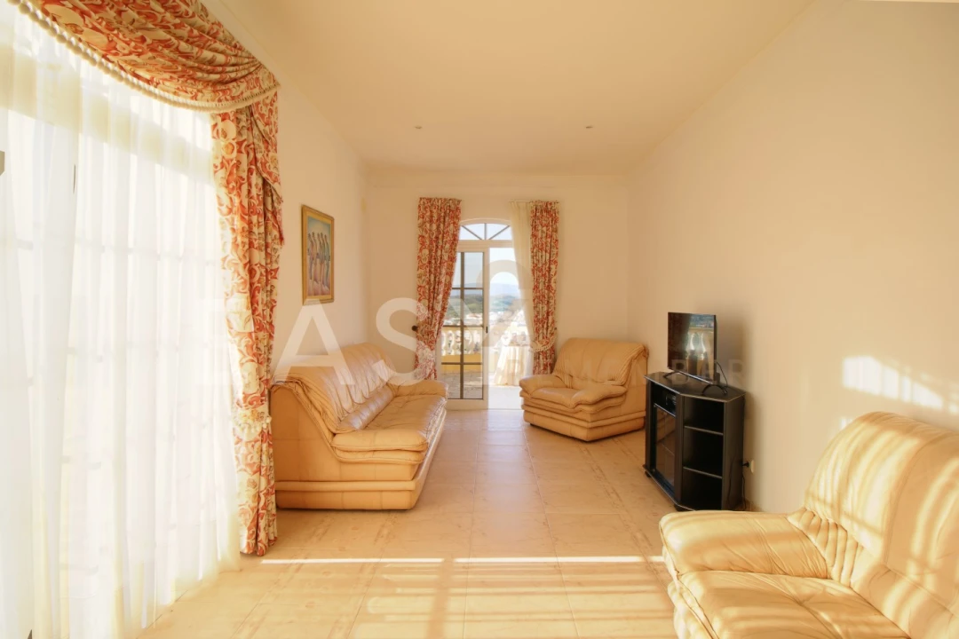 Moradia T5 para Venda em Silves Foto 19