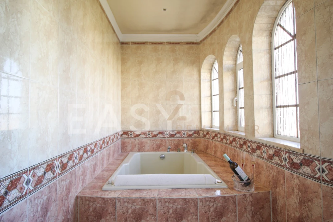 Moradia T5 para Venda em Silves Foto 27