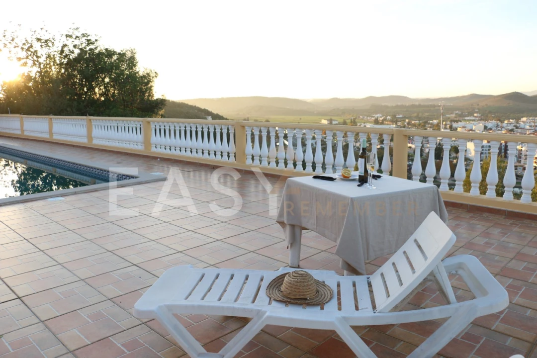 Moradia T5 para Venda em Silves Foto 44