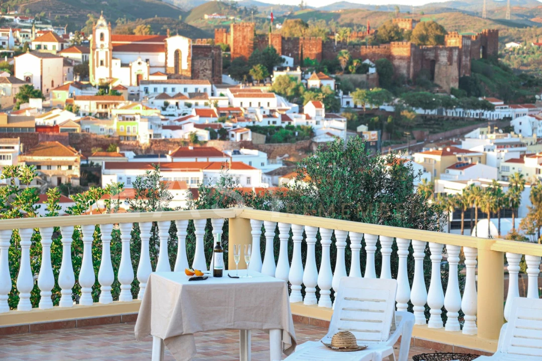 Moradia T5 para Venda em Silves Foto 5