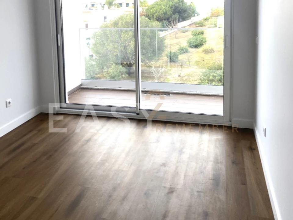 Apartamento T3 para Venda em Albufeira e Olhos de Água Foto 9
