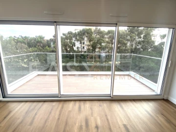 Apartamento T3 para Venda em Albufeira e Olhos de Água
