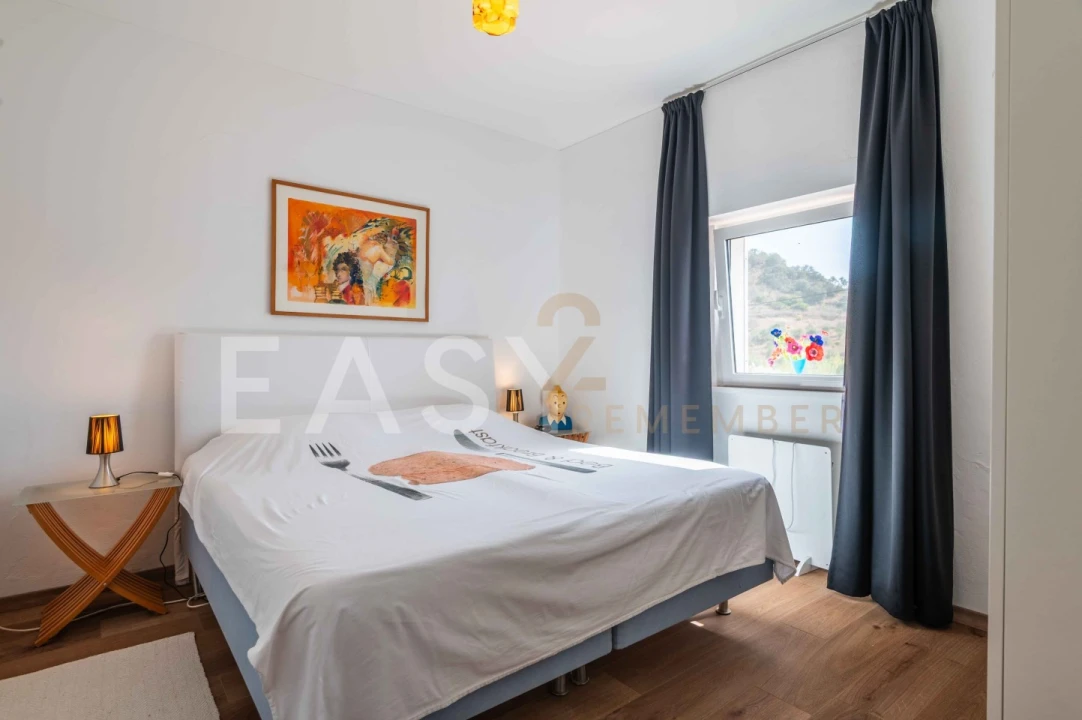 Moradia T4 para Venda em São Bartolomeu de Messines Foto 36