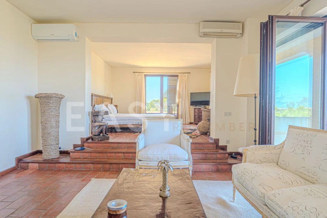 Moradia T7 para Venda em Guia Foto 29