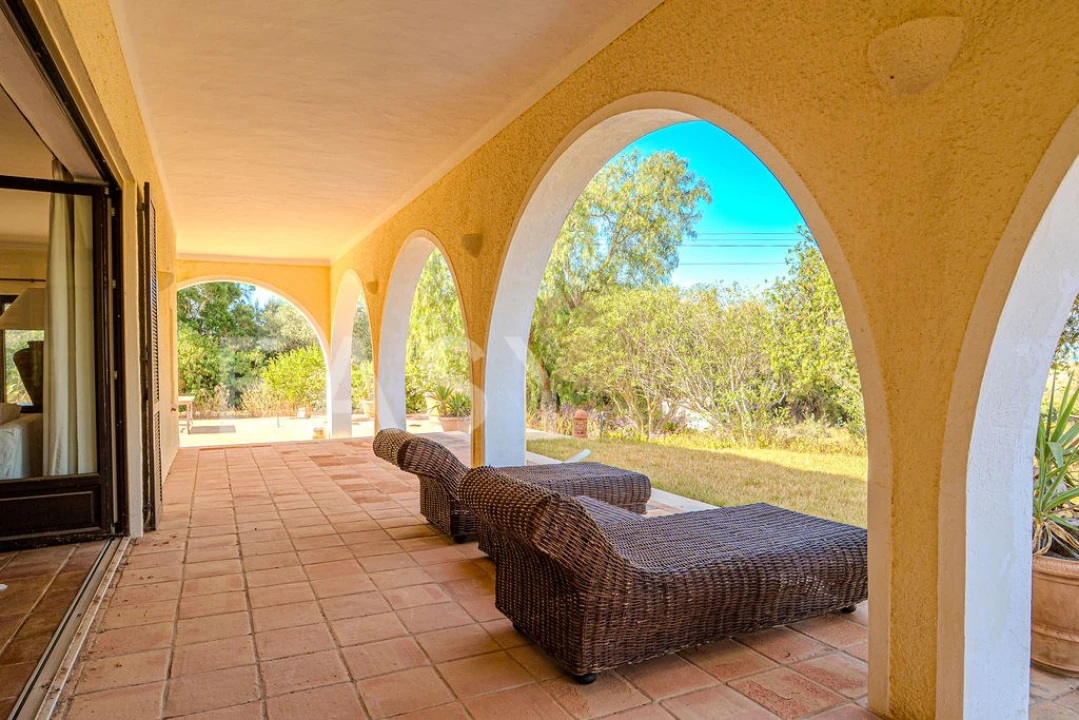 Moradia T7 para Venda em Guia Foto 40