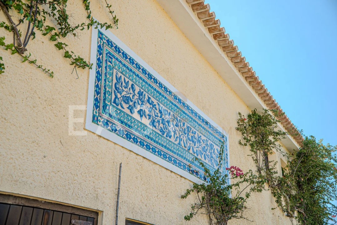 Moradia T7 para Venda em Guia Foto 65