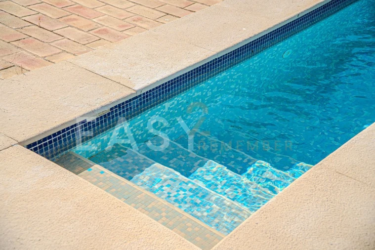 Moradia T7 para Venda em Guia Foto 105