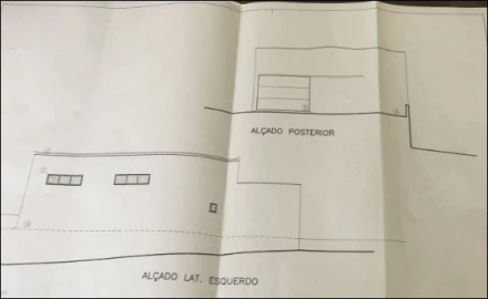 Armazém para Venda em Belazaima do Chão, Castanheira do Vouga e Agadão