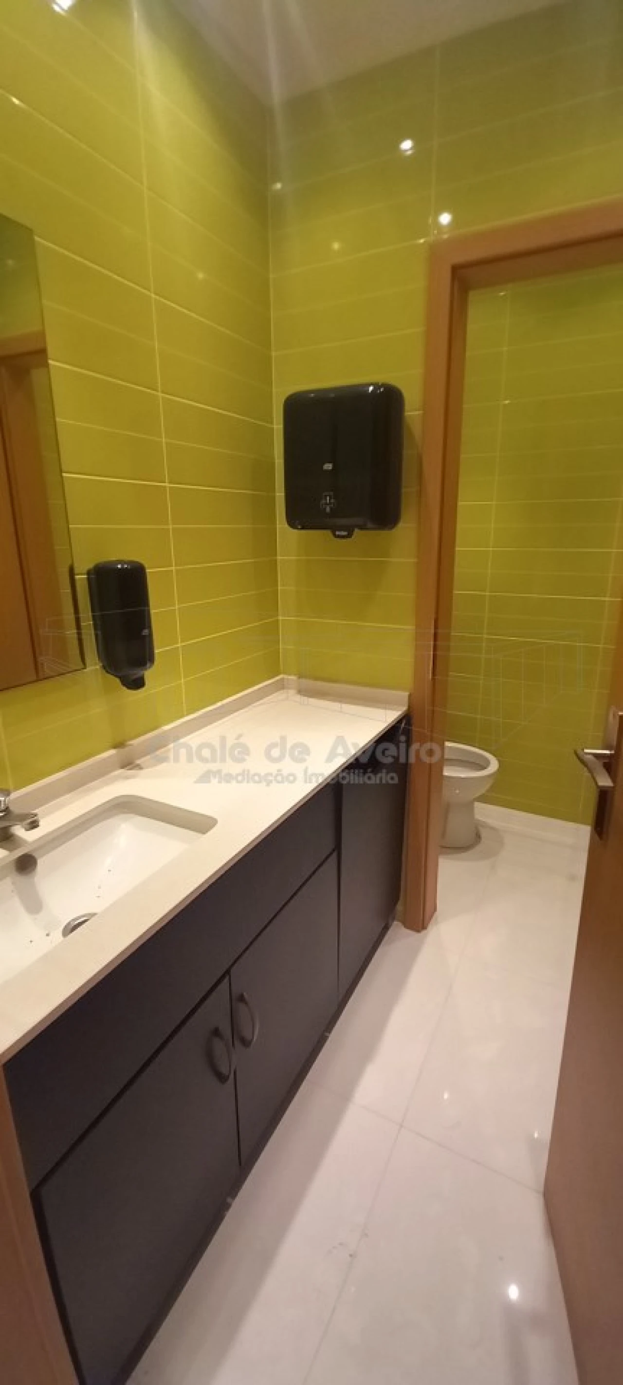 Negócio para Venda em Recardães e Espinhel Foto 17