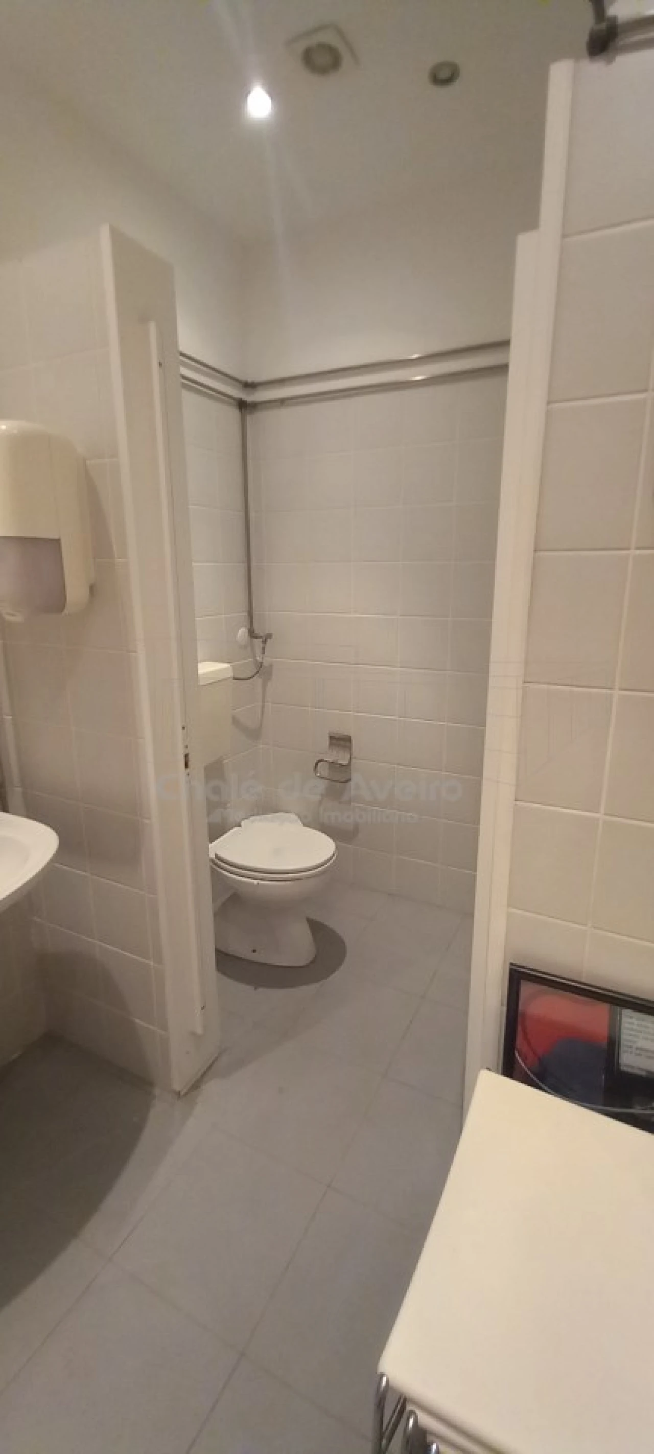 Negócio para Venda em Recardães e Espinhel Foto 20