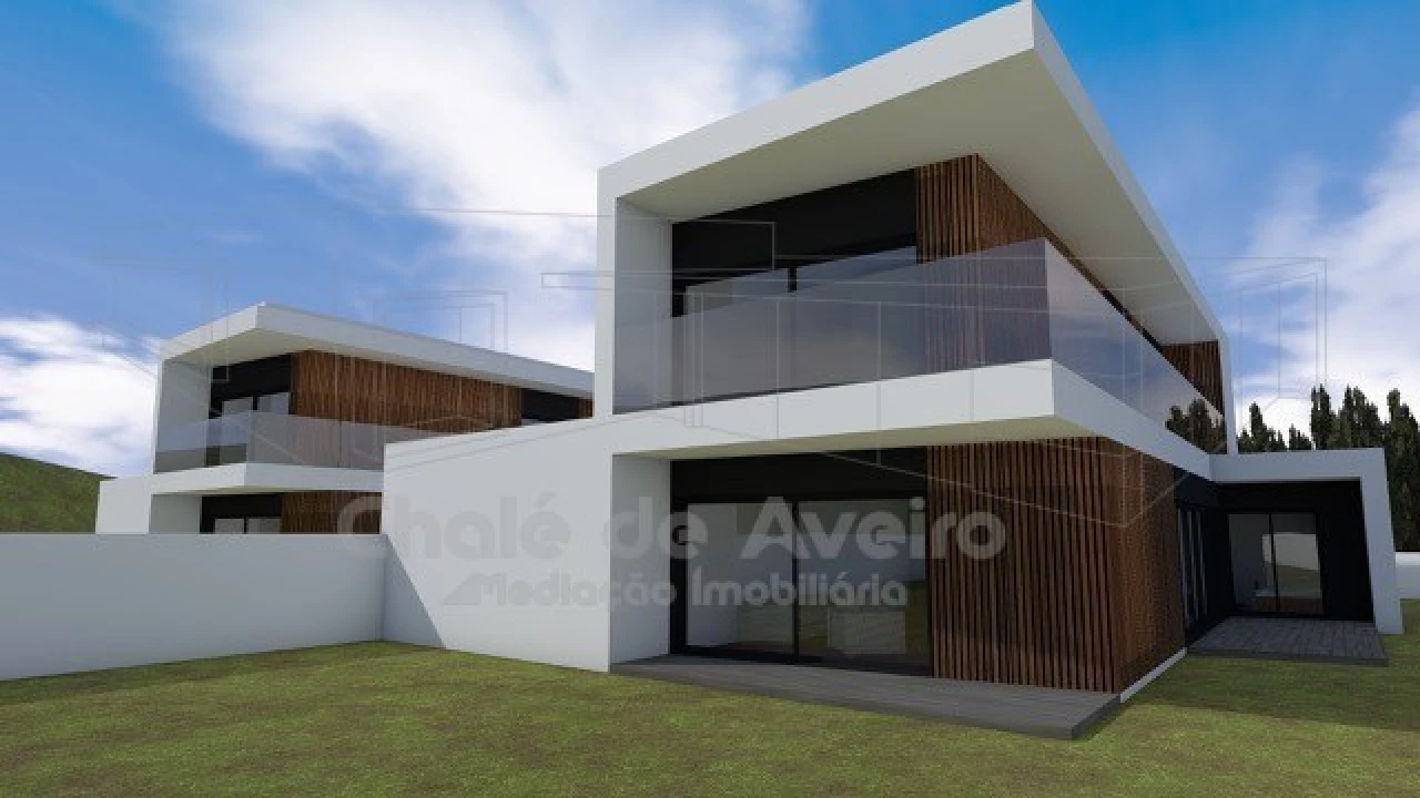 Moradia T4 para Venda em São Bernardo Foto 1