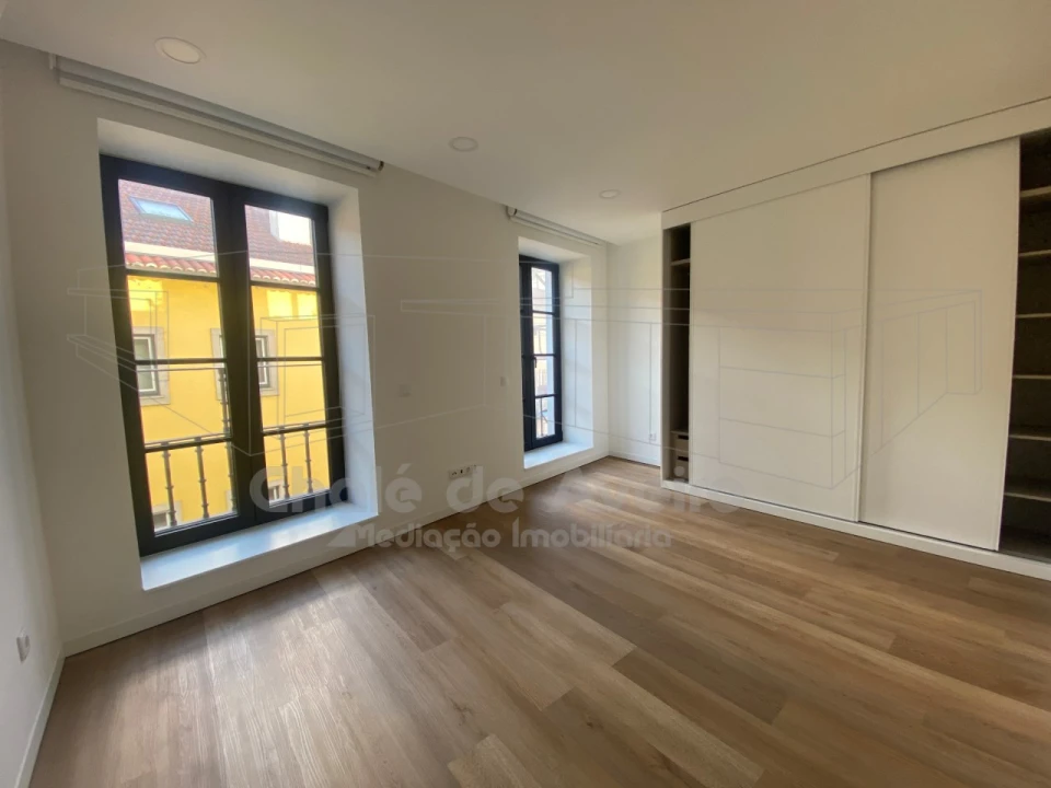 Apartamento T1 para Venda em Glória e Vera Cruz Foto 11
