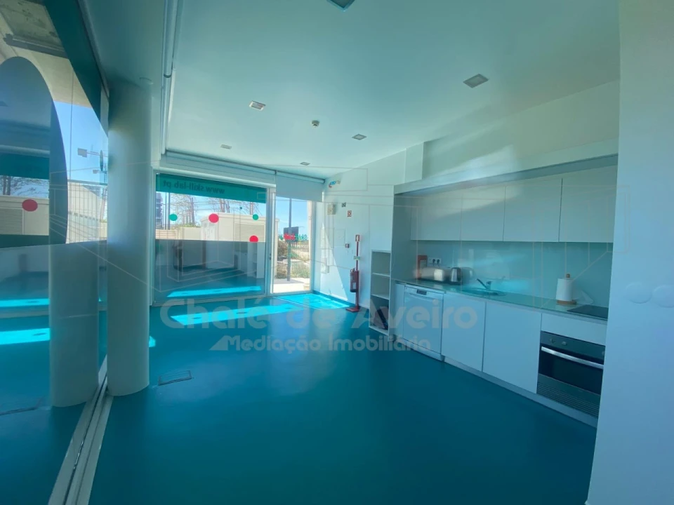 Loja para Arrendamento em Glória e Vera Cruz Foto 4