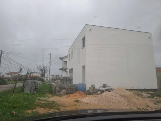 Moradia T3 para Venda em Gafanha da Nazaré Foto 3