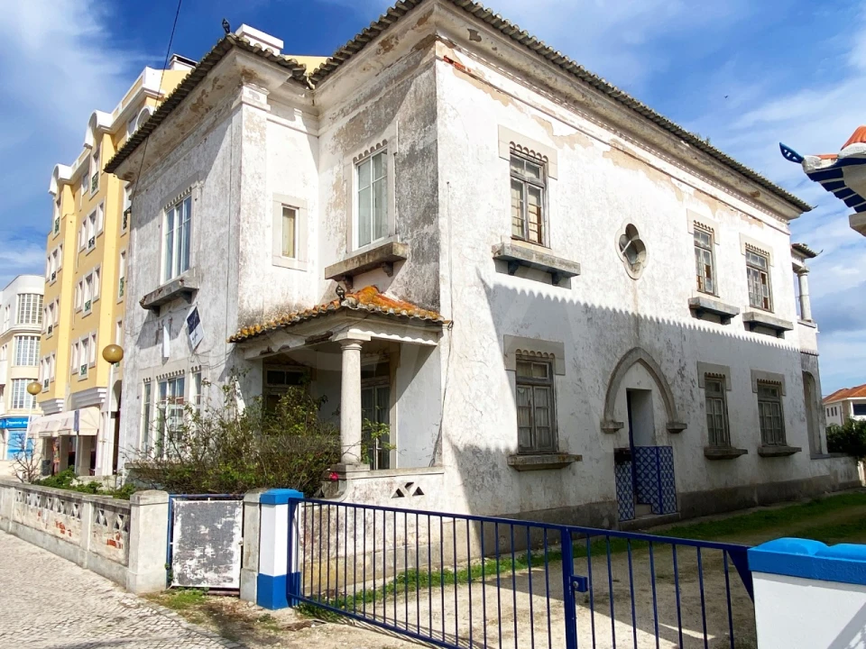 Moradia T12 para Venda em São Martinho do Porto Foto 3