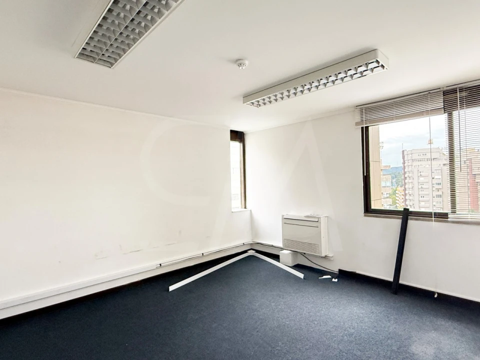 Escritório para Arrendamento em Algés, Linda-A-Velha e Cruz Quebrada-Dafundo Foto 4