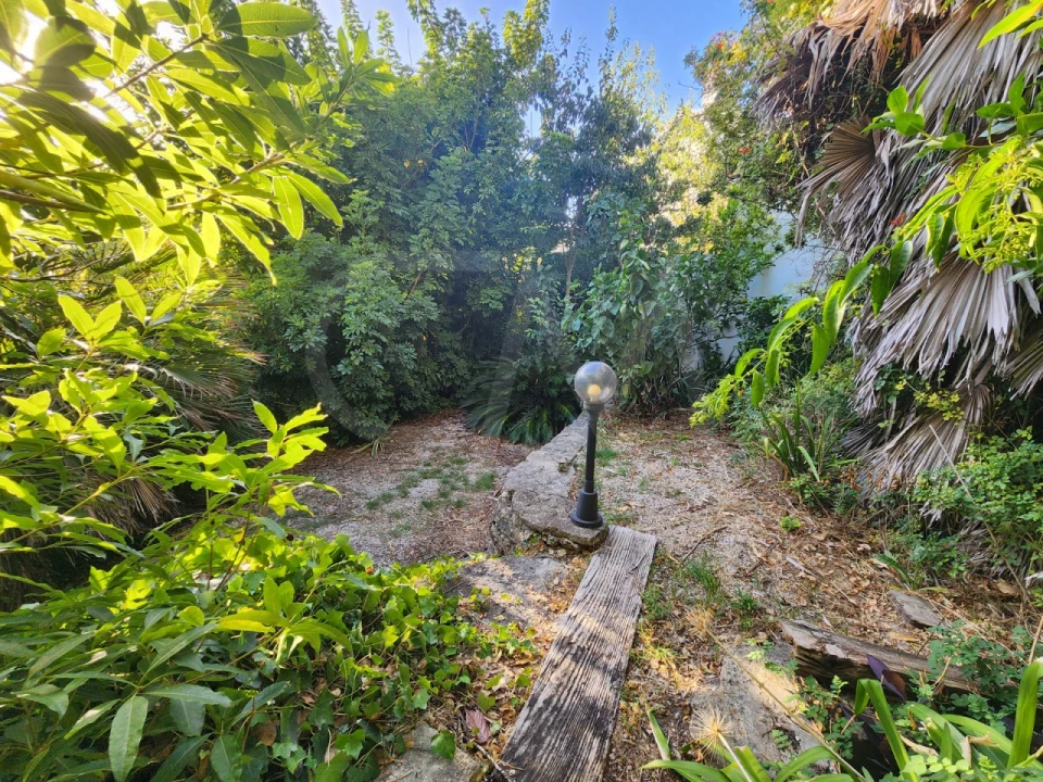 Terreno para Venda em Carcavelos e Parede Foto 12