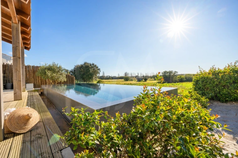 Quinta T4 para Arrendamento em Comporta Foto 1