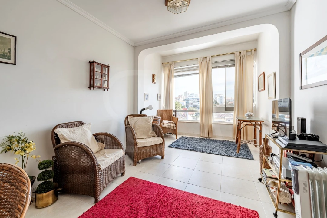 Apartamento T2 para Venda em Cascais e Estoril Foto 3