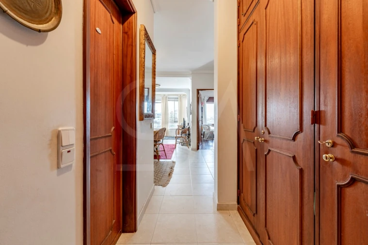 Apartamento T2 para Venda em Cascais e Estoril Foto 9