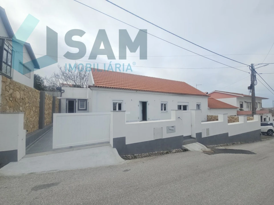 Moradia T2 para Venda em Ventosa Foto 4