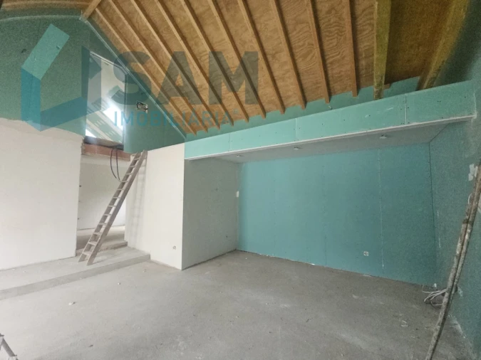 Moradia T2 para Venda em Ventosa Foto 7