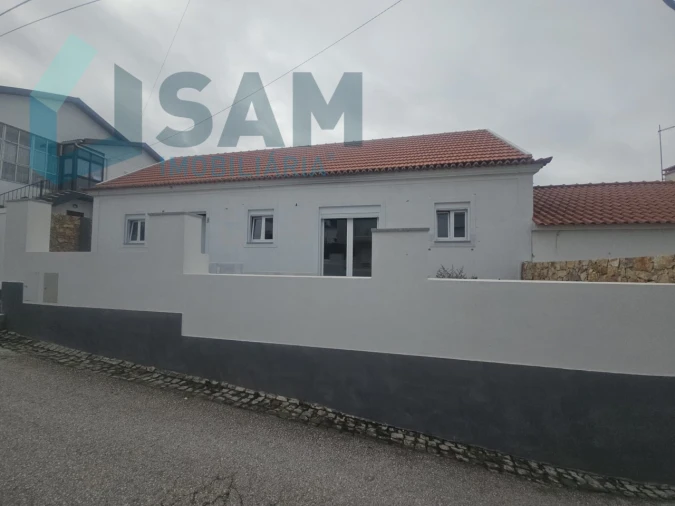 Moradia T2 para Venda em Ventosa Foto 5