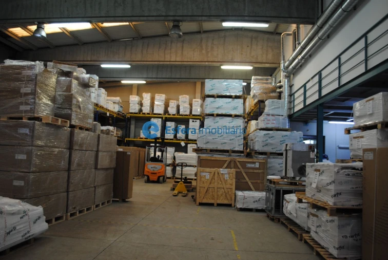 Loja para Arrendamento em Castêlo da Maia Foto 16