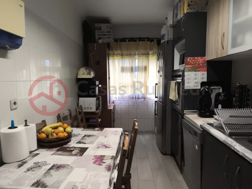 Apartamento T3 para Venda em Seixal, Arrentela e Aldeia de Paio Pires Foto 14