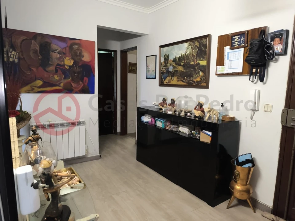 Apartamento T3 para Venda em Seixal, Arrentela e Aldeia de Paio Pires Foto 18