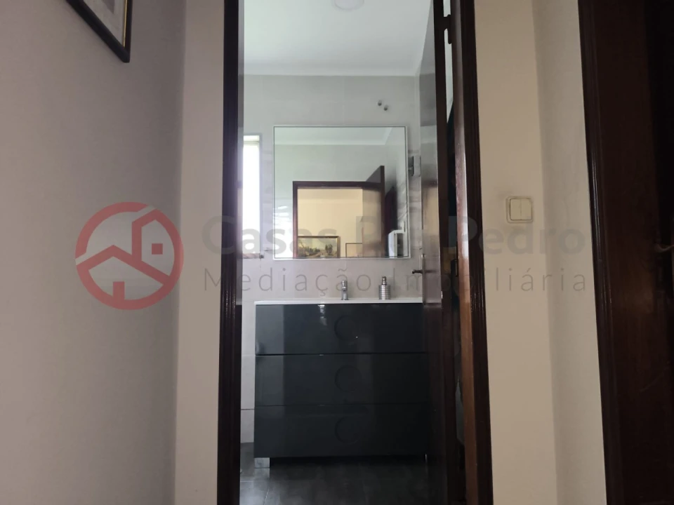 Apartamento T3 para Venda em Seixal, Arrentela e Aldeia de Paio Pires Foto 31