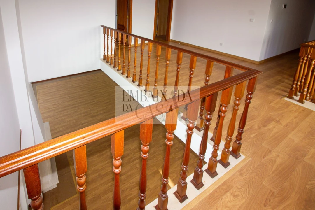 Moradia T4 para Venda em Sesimbra (Castelo) Foto 19