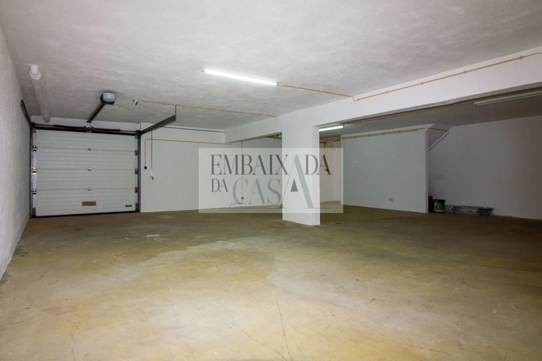 Moradia T4 para Venda em Sesimbra (Castelo) Foto 52