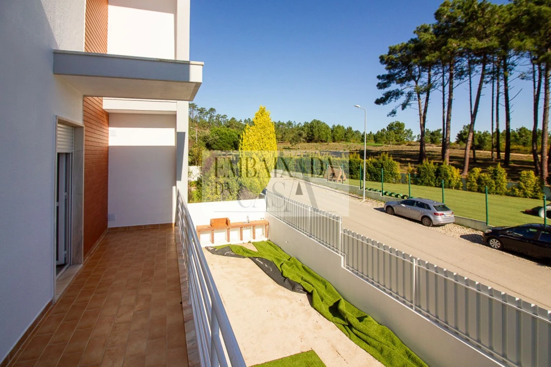 Moradia T4 para Venda em Sesimbra (Castelo) Foto 1