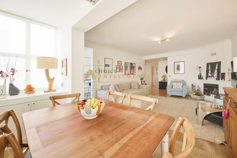 Apartamento T3 para Venda em Carcavelos e Parede Foto 11