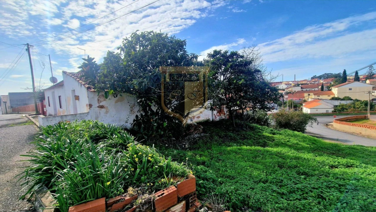 Moradia T4 para Venda em Campelos e Outeiro da Cabeça Foto 50