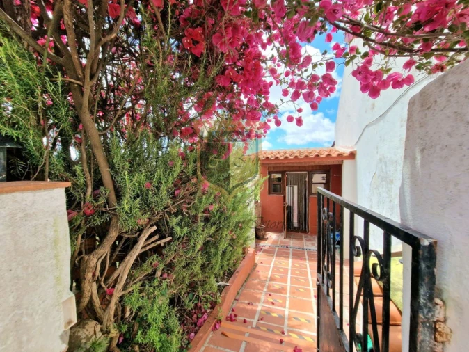 Moradia T4 para Venda em Campelos e Outeiro da Cabeça Foto 2