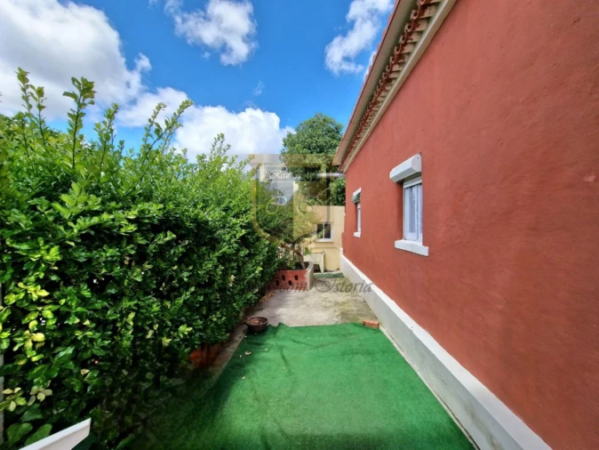 Moradia T4 para Venda em Campelos e Outeiro da Cabeça Foto 16