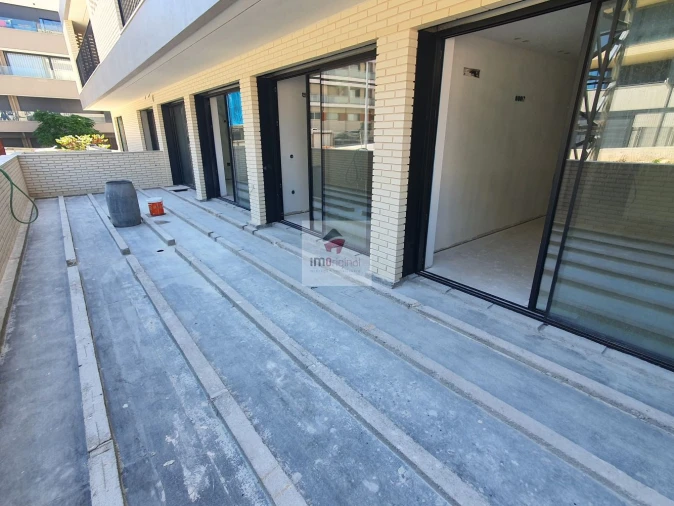 Apartamento T2 para Venda em Madalena Foto 4