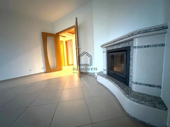 Apartamento T2 para Venda em Quinta do Conde Foto 13