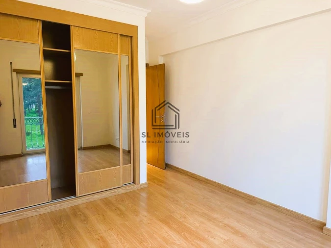 Apartamento T2 para Venda em Quinta do Conde Foto 25