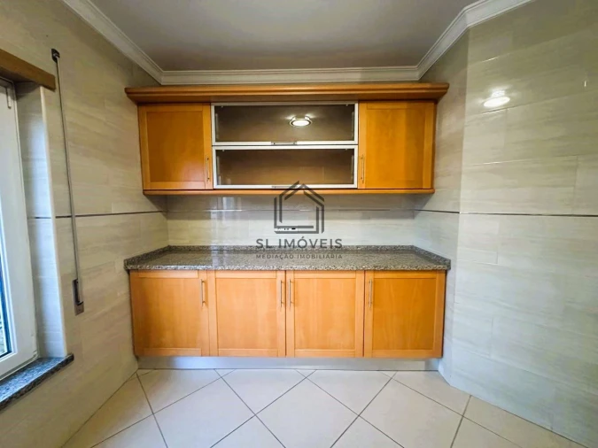Apartamento T2 para Venda em Quinta do Conde Foto 32