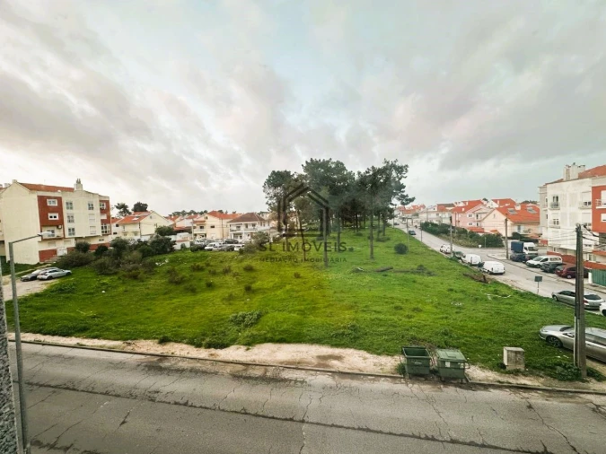 Apartamento T2 para Venda em Quinta do Conde Foto 30