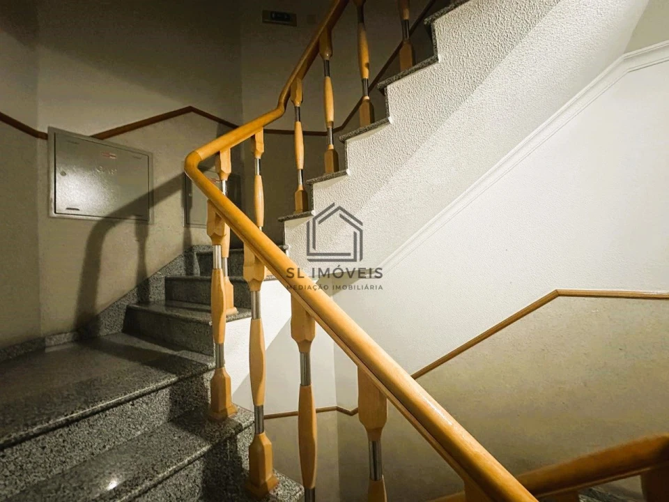 Apartamento T2 para Venda em Quinta do Conde Foto 10