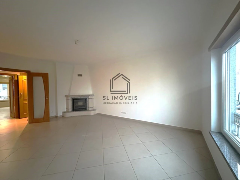 Apartamento T2 para Venda em Quinta do Conde Foto 15