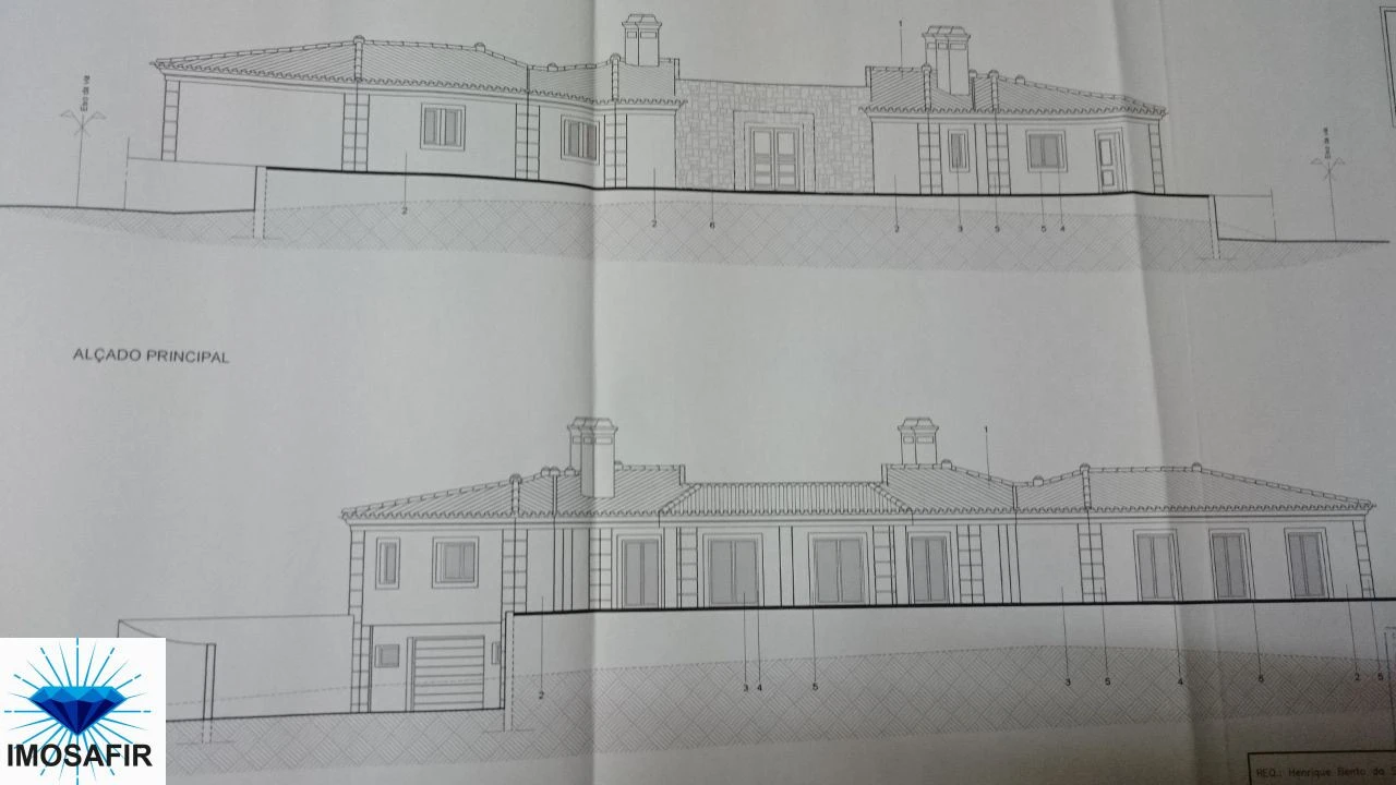 Moradia T3 para Venda em Aguas Belas Foto 6