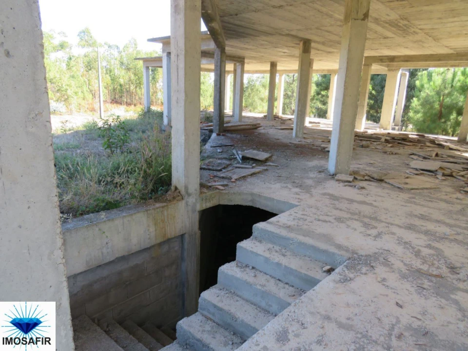 Moradia T3 para Venda em Aguas Belas Foto 14