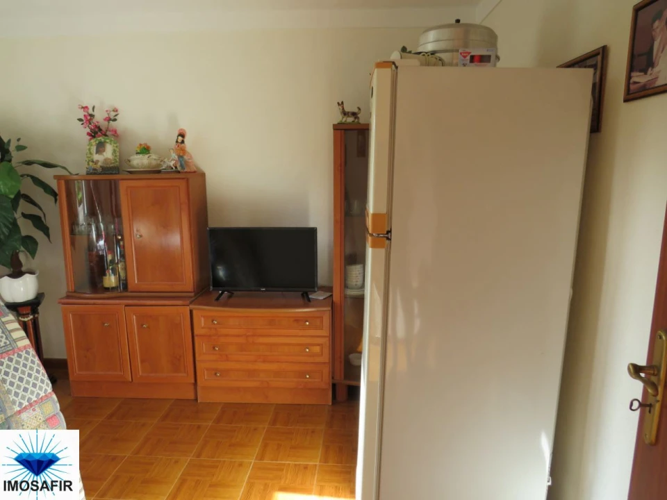 Moradia T2 para Venda em Aguas Belas Foto 9