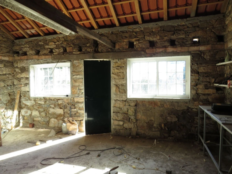 Quinta T0 para Venda em Beco Foto 23